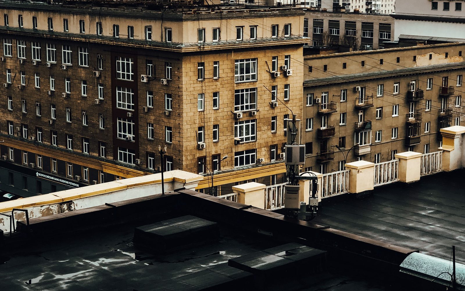 Flat roofs across a city block